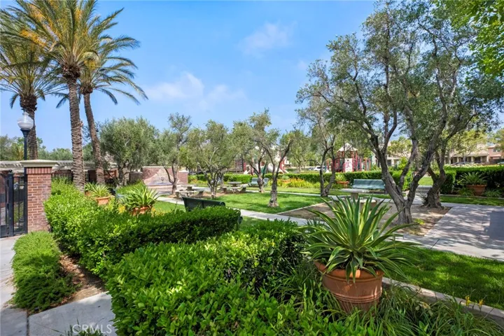 16008 Jamie Lane 10, Fontana, California 92336