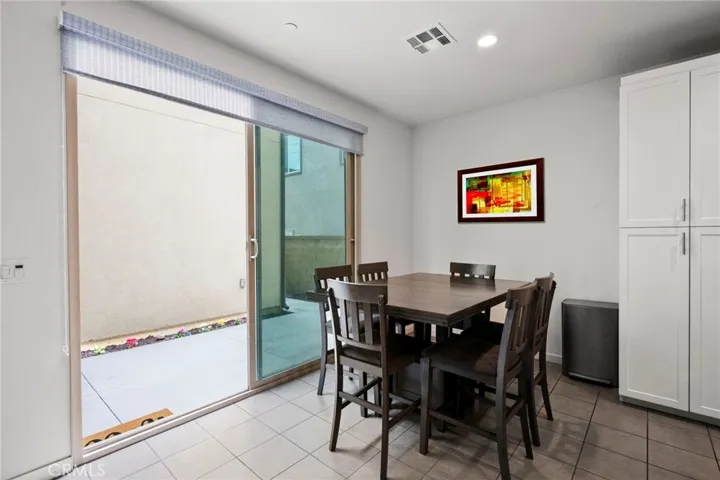 16008 Jamie Lane 10, Fontana, California 92336