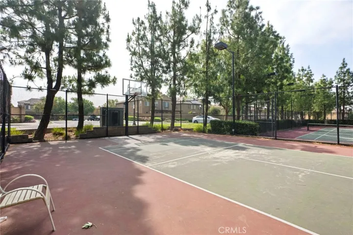 16008 Jamie Lane 10, Fontana, California 92336