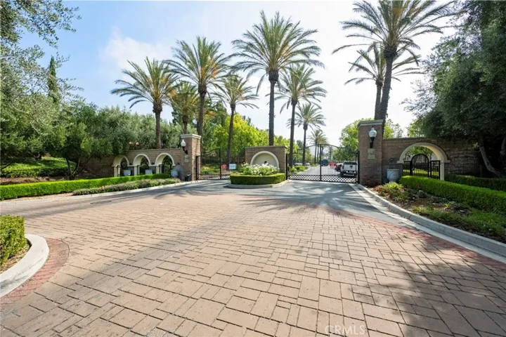 16008 Jamie Lane 10, Fontana, California 92336