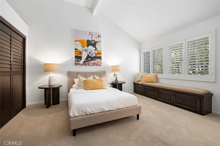 251 Chesterfield, Newport Beach, California 92660