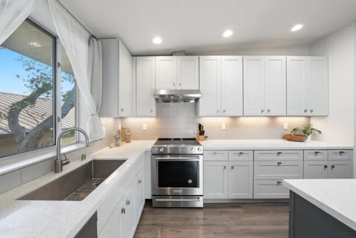 101 Jewell Street 8, Santa Cruz, California 95060