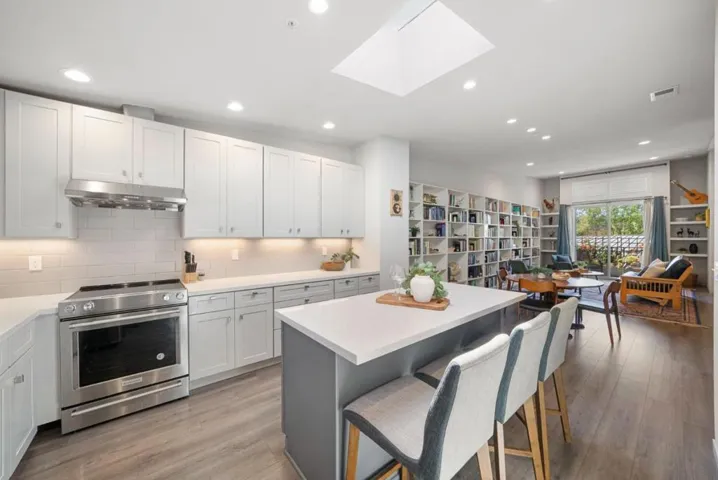 101 Jewell Street 8, Santa Cruz, California 95060
