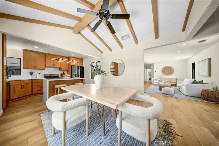 4038 Denny, Studio City, California 91604