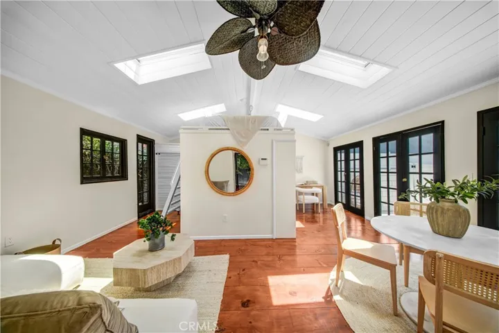 4038 Denny, Studio City, California 91604