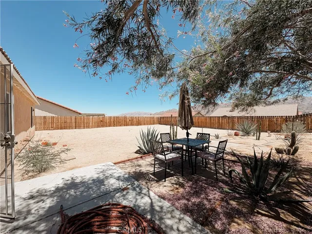 71531 Sunnyvale, 29 Palms, California 92277