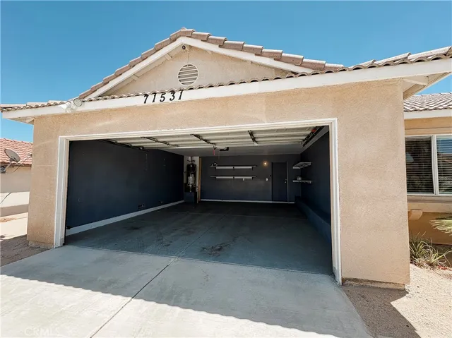 71531 Sunnyvale, 29 Palms, California 92277
