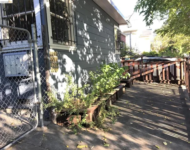 3207 3213 Ellis St, Berkeley, California 94703