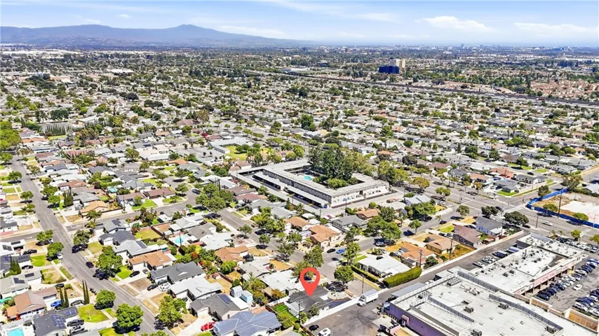 1639 W Hill Avenue, Fullerton, California 92833