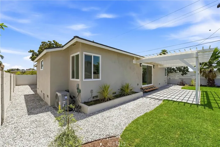 1639 W Hill Avenue, Fullerton, California 92833