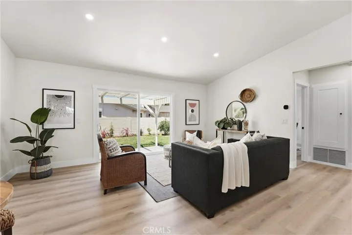 1639 W Hill Avenue, Fullerton, California 92833