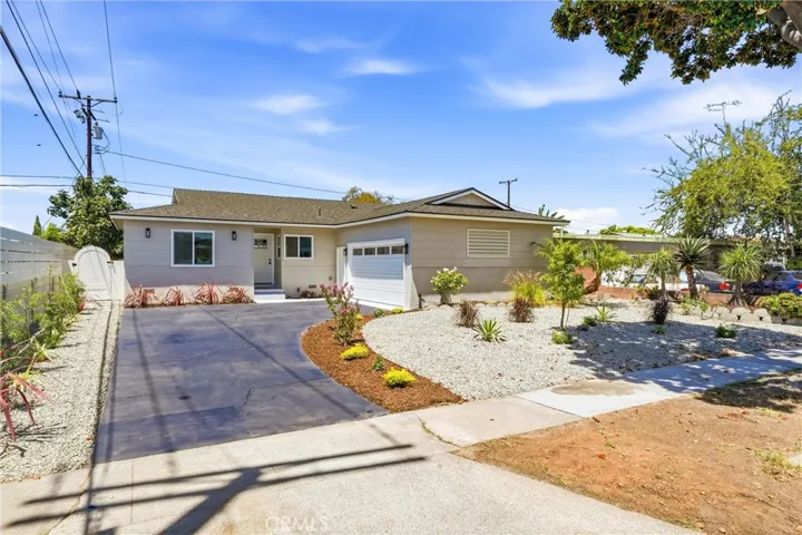 1639 W Hill Avenue, Fullerton, California 92833