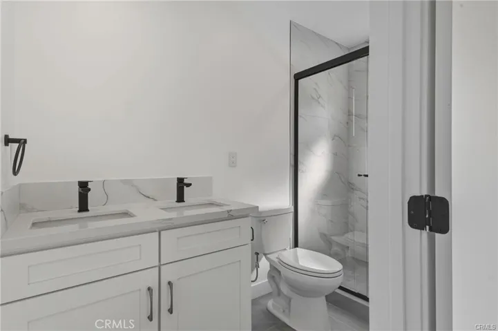 14165 Erwin Street, Valley Glen, California 91401