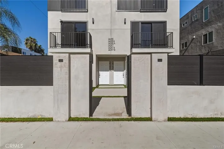 14165 Erwin Street, Valley Glen, California 91401