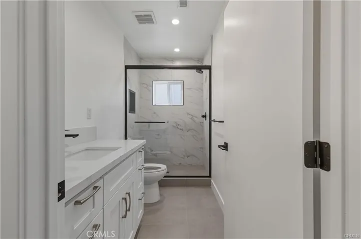 14165 Erwin Street, Valley Glen, California 91401