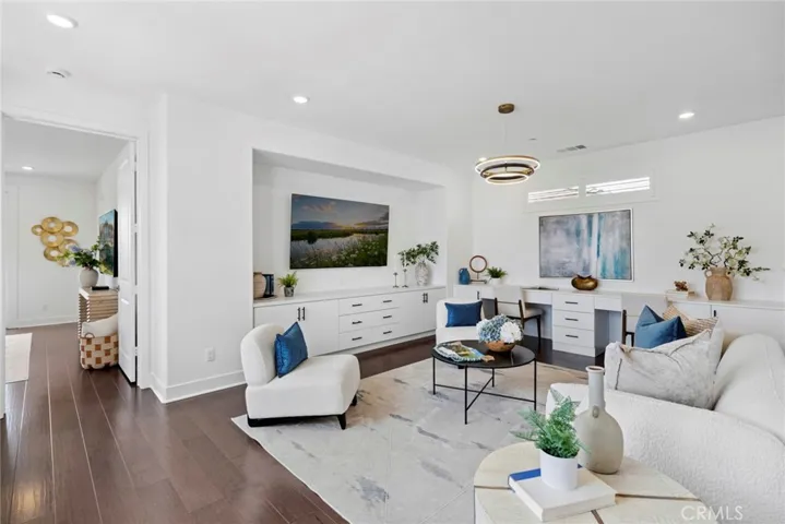 306 Treble, Irvine, California 92618