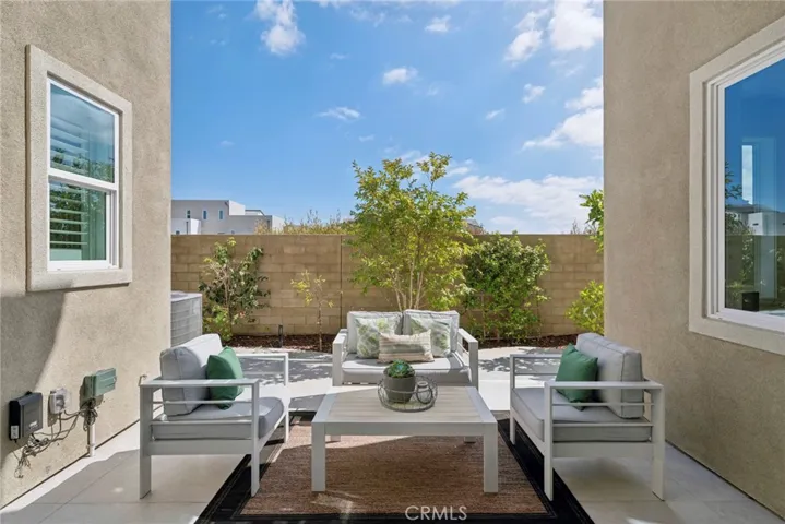 306 Treble, Irvine, California 92618