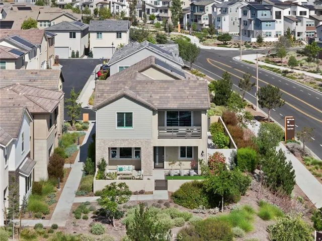 306 Treble, Irvine, California 92618