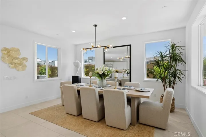 306 Treble, Irvine, California 92618