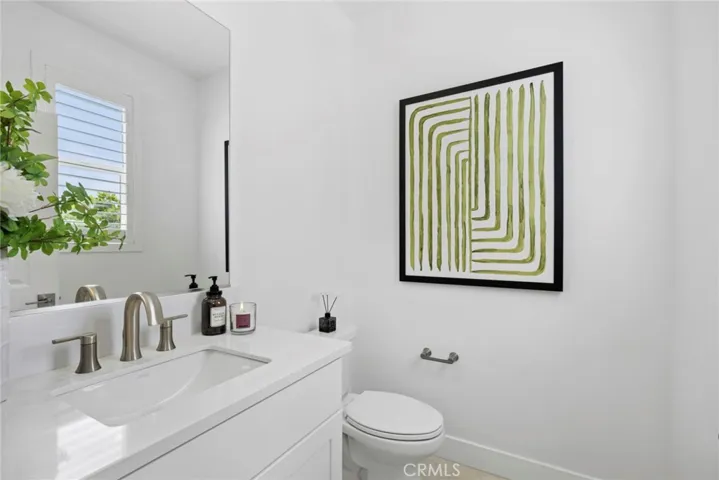 306 Treble, Irvine, California 92618