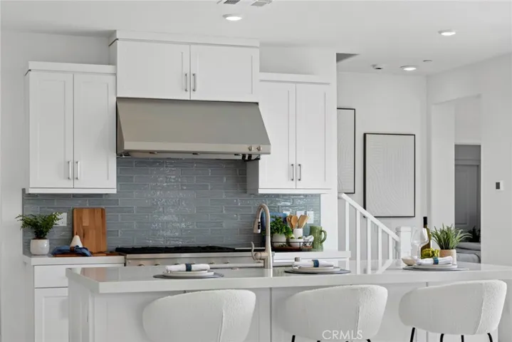 306 Treble, Irvine, California 92618