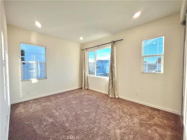 27260 Debut Place, Valencia, California 91381
