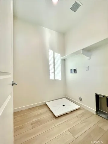 27260 Debut Place, Valencia, California 91381