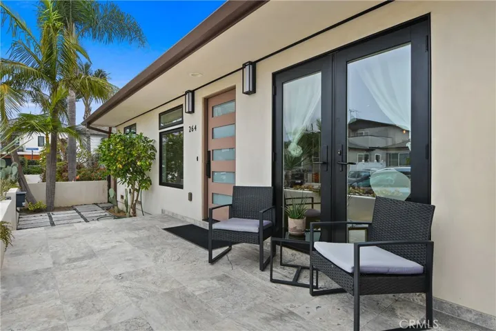264 Tivoli, Long Beach, California 90803