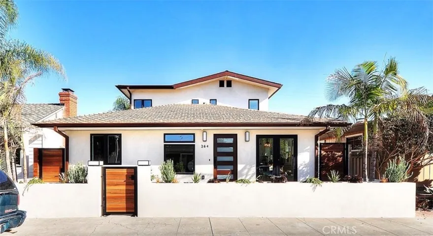 264 Tivoli, Long Beach, California 90803