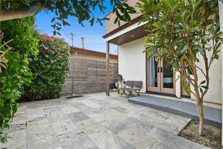 264 Tivoli, Long Beach, California 90803