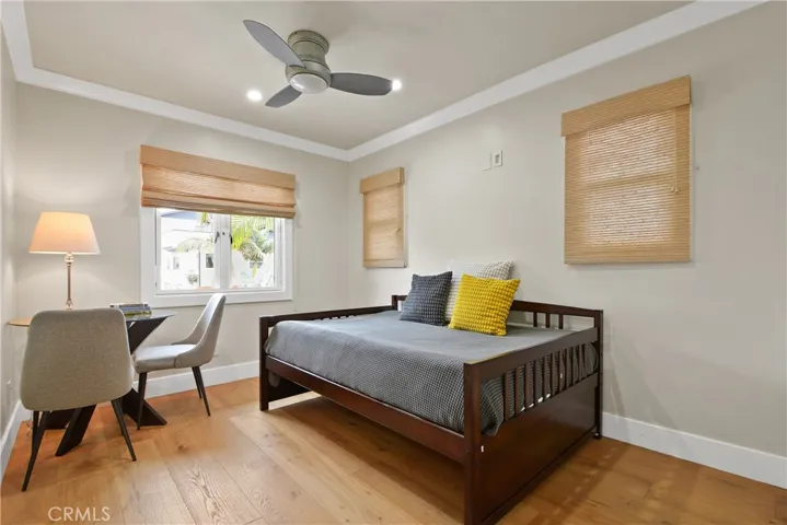 264 Tivoli, Long Beach, California 90803