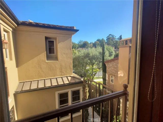 55 Valley, Irvine, California 92603