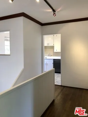 5249 1/2 Village Green, Los Angeles, California 90016