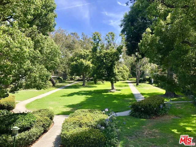 5249 1/2 Village Green, Los Angeles, California 90016