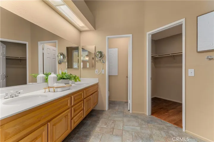 1029 S Dewcrest, Anaheim, California 92808
