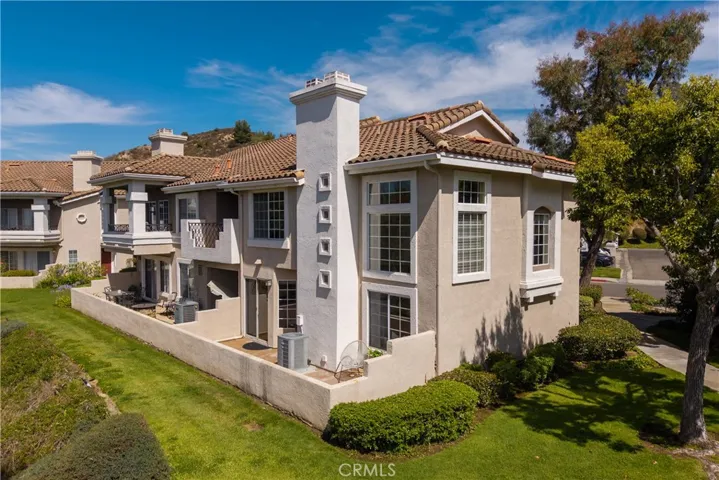 1029 S Dewcrest, Anaheim, California 92808