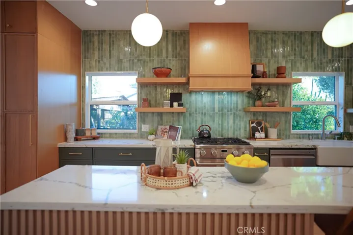 808 S Los Robles, Pasadena, California 91106
