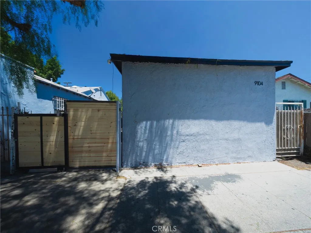 9104 S Main