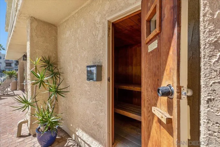 4747 Marina 16, Carlsbad, California 92008