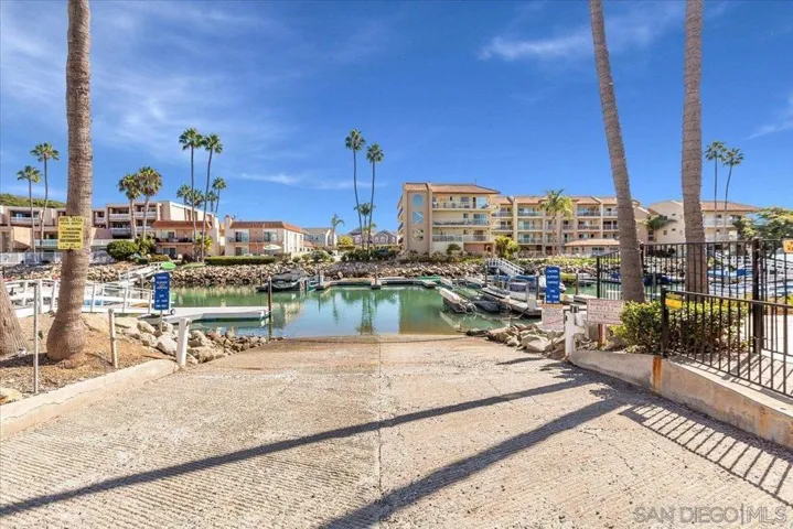 4747 Marina 16, Carlsbad, California 92008