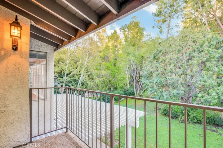 23450 Park Hermosa, Calabasas, California 91302