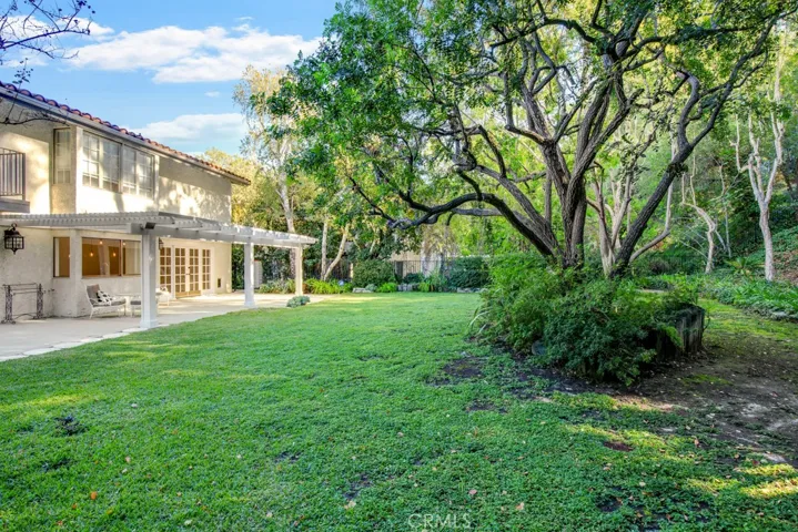23450 Park Hermosa, Calabasas, California 91302