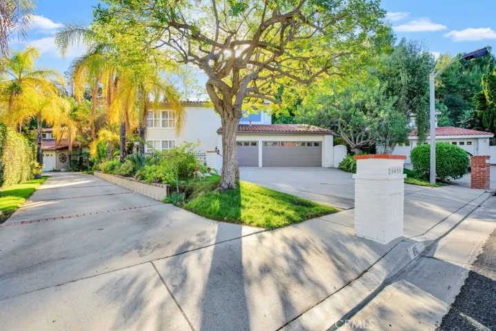 23450 Park Hermosa, Calabasas, California 91302
