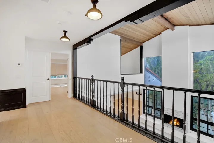 23450 Park Hermosa, Calabasas, California 91302