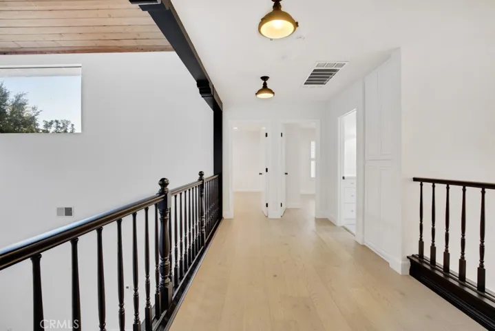 23450 Park Hermosa, Calabasas, California 91302
