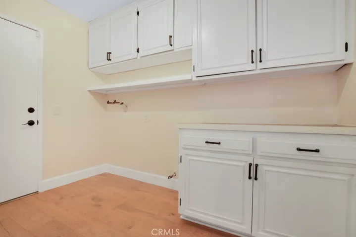 23450 Park Hermosa, Calabasas, California 91302