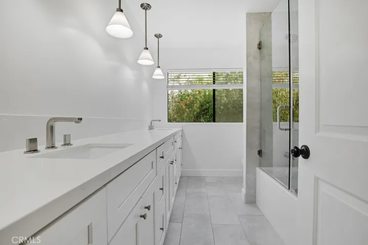 23450 Park Hermosa, Calabasas, California 91302