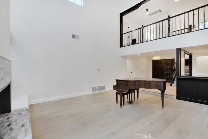 23450 Park Hermosa, Calabasas, California 91302