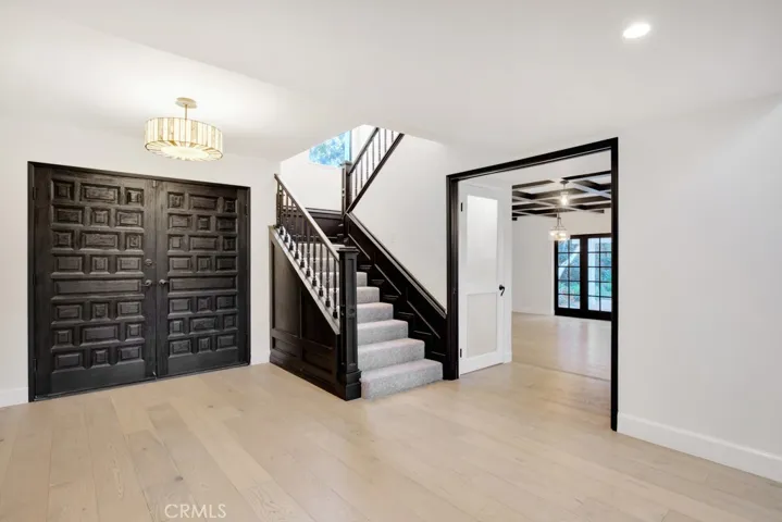 23450 Park Hermosa, Calabasas, California 91302