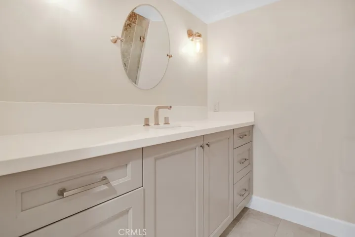 23450 Park Hermosa, Calabasas, California 91302